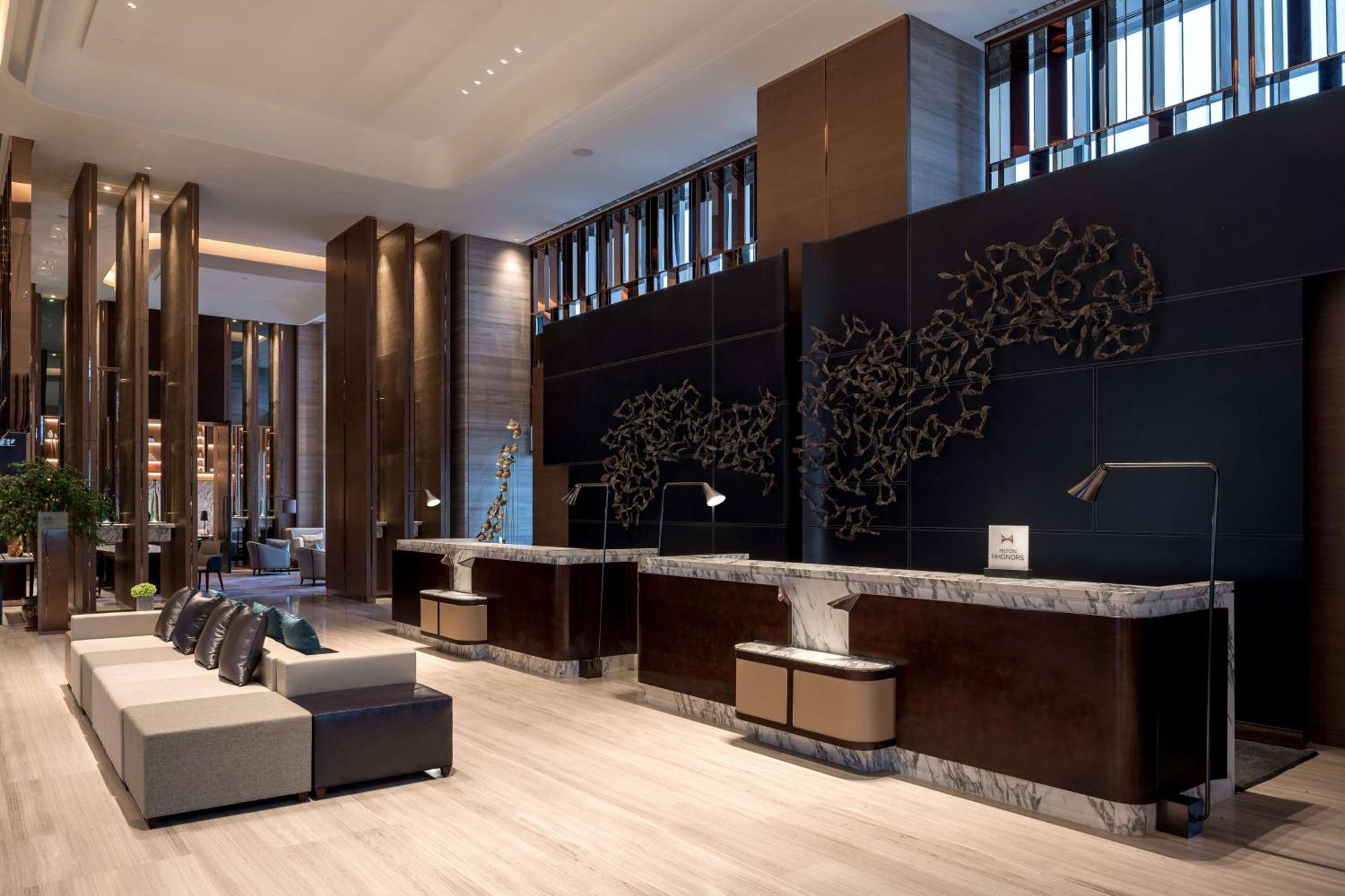 Hilton Jinan South Hotel & Residences Exterior photo